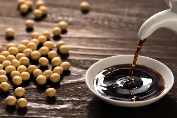 Soy sauce VS fish sauce, which condiment has more "sodium"?